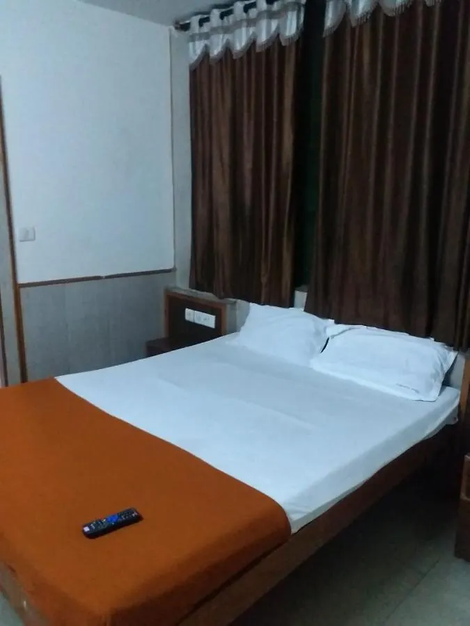 Rose Garden Hotel Mysore
